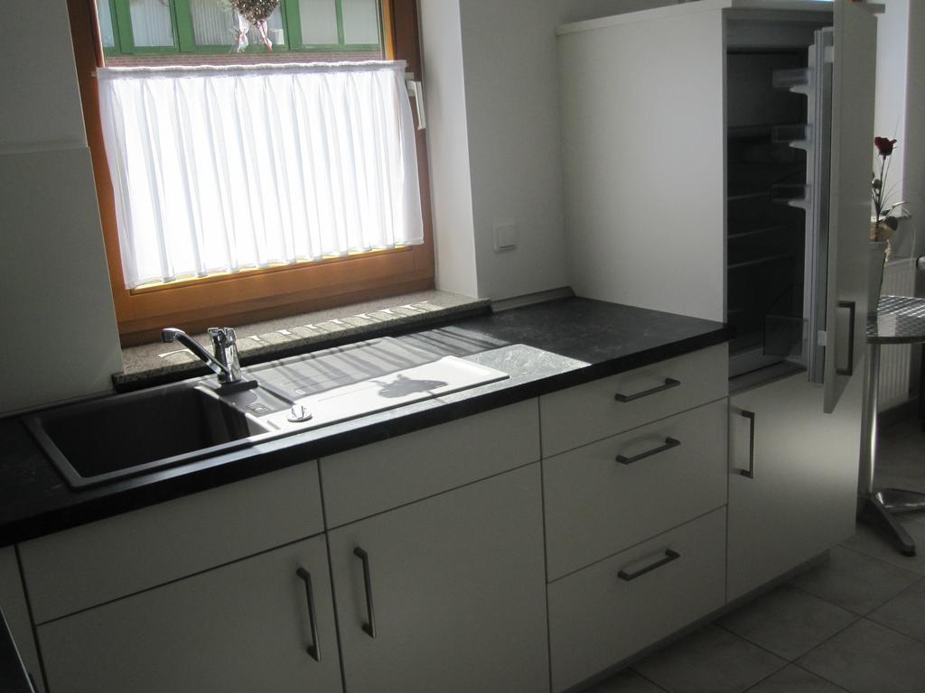Ferienwohnung Auel Adenau Kamer foto